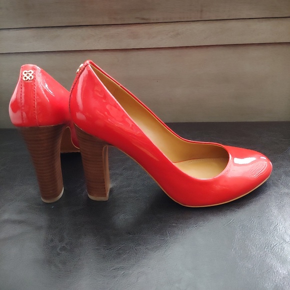 NWOT Coach "Carnelian" Patent Leather Heels - Picture 2 of 6